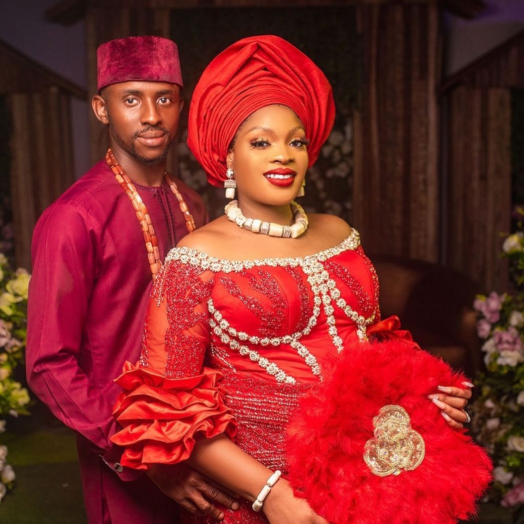 NAZOM CHUKWUMA WEDS HER SWEETHEART CHIJOKE ANAETO ...